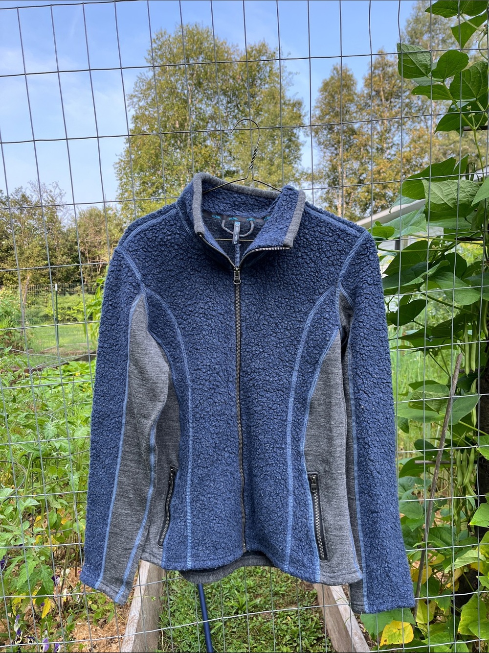 Kuhl zip up